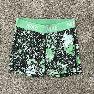 Nike Pro Dri-Fit Big Kids (Girls) Shorts, Medium